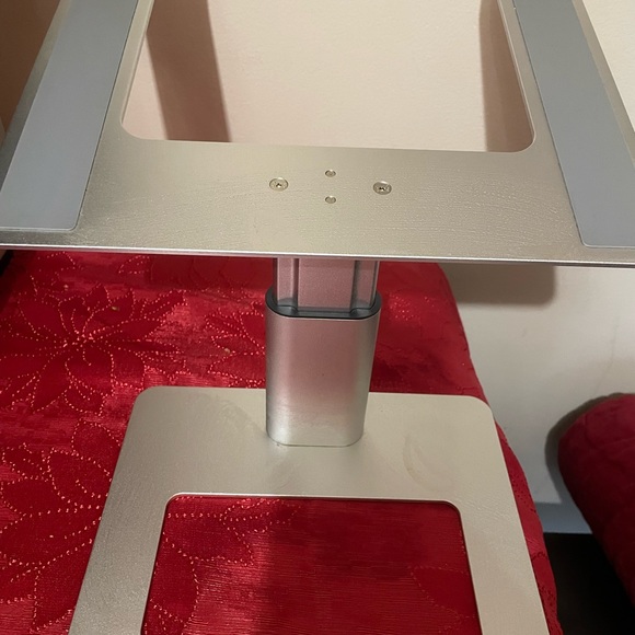Silver Laptop Stand - Picture 2 of 6